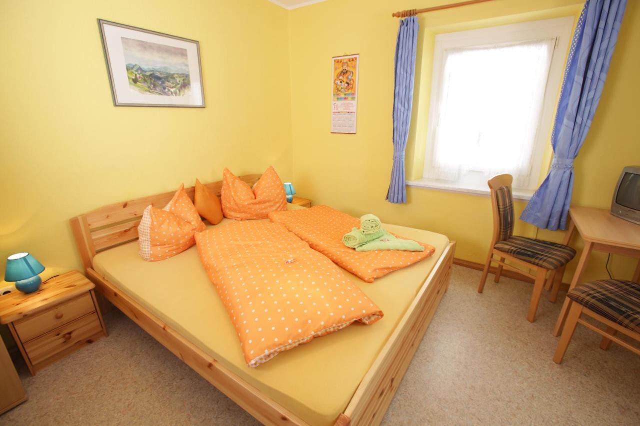 Gaestehaus Alpina Berchtesgaden Habitación foto